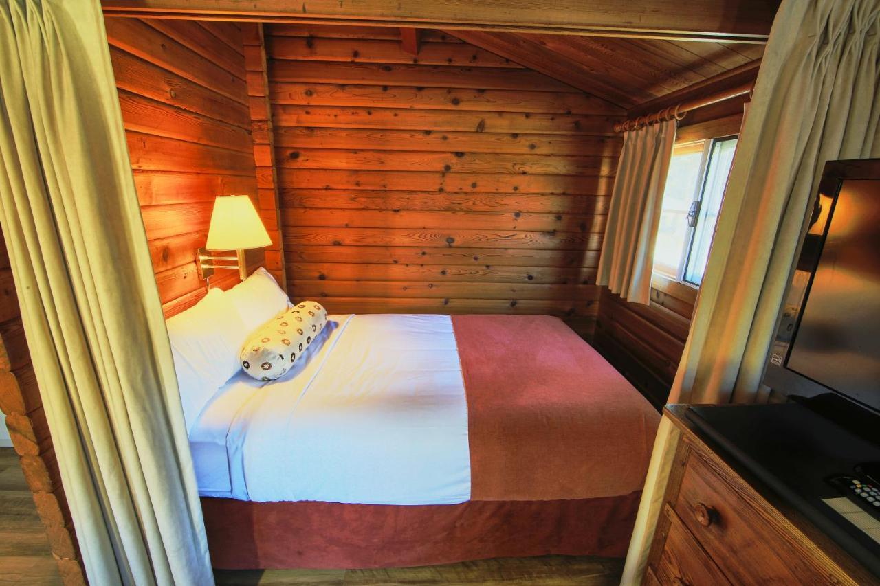 Resort House